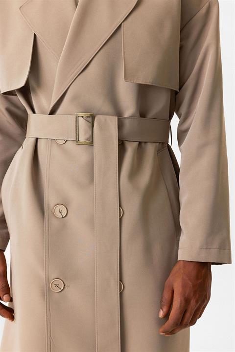 Double Breasted Closure Belted Trench Coat