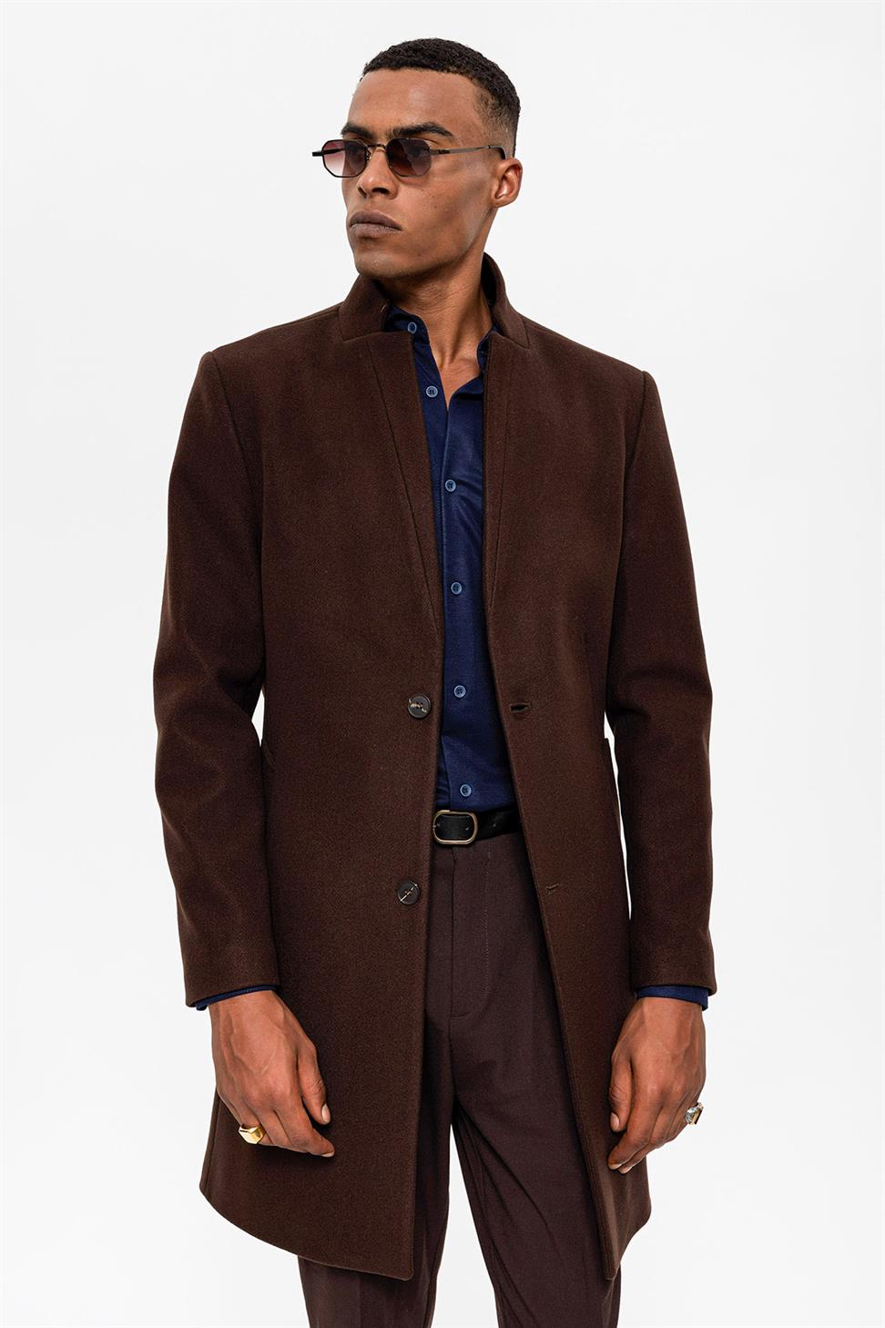 Judge Collar Men's Coat