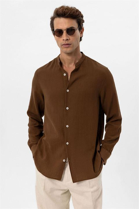 Judge Collar Woven Men's Shirt